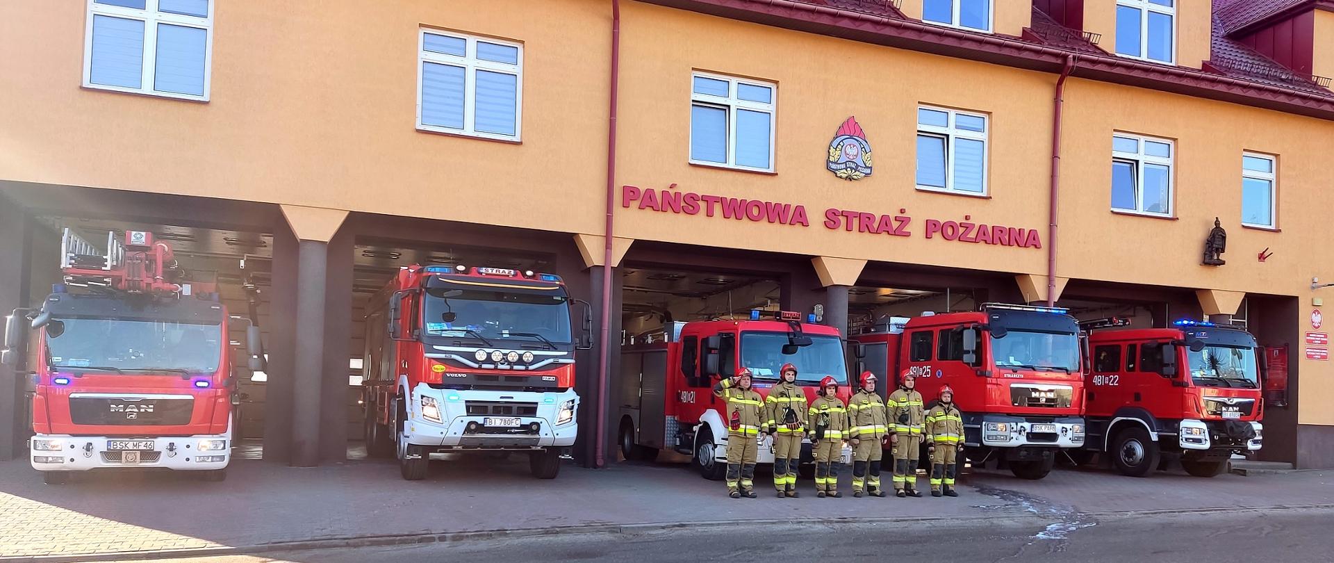 Apel ku czci poległych strażaków z Ukrainy
