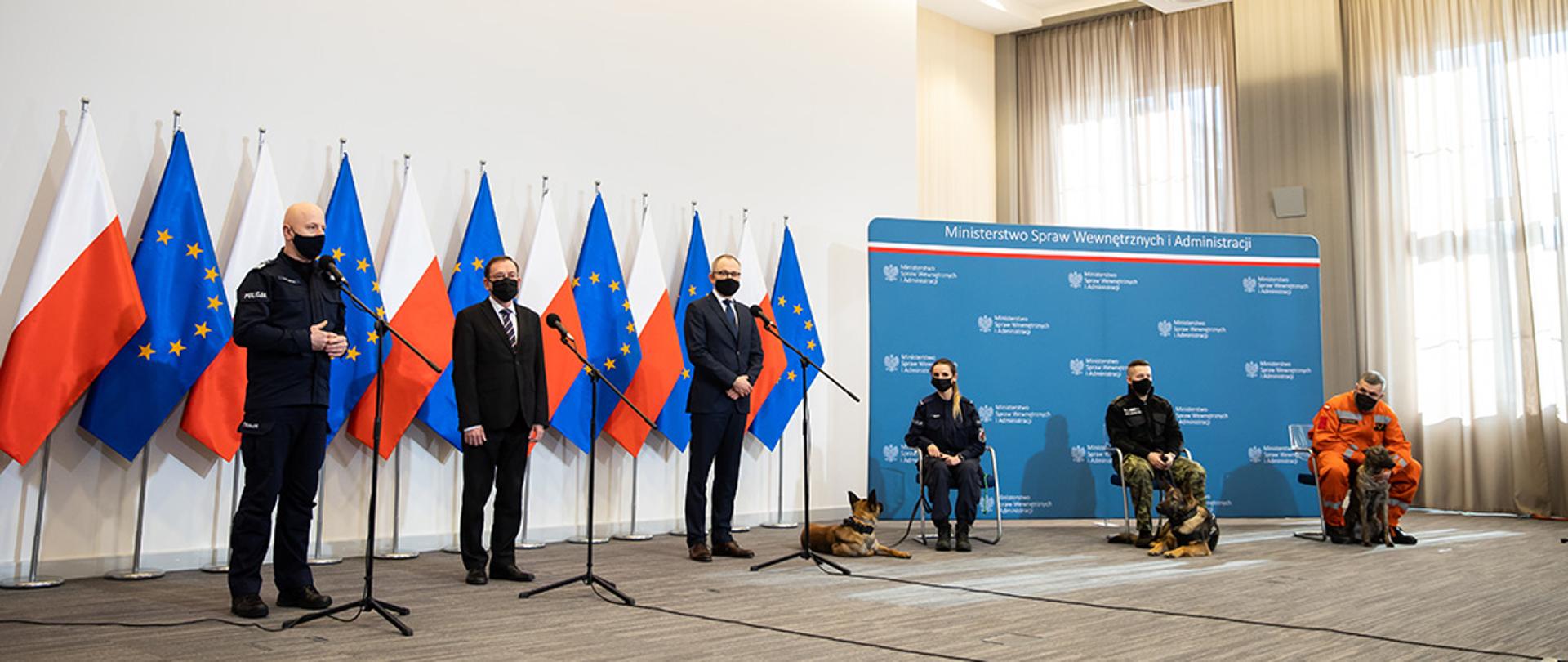 Konferencja prasowa w MSWiA