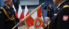 Uroczysta zbiórka z okazji zdania i powierzenia pełnienia obowiązków na stanowisku Mazowieckiego Komendanta Wojewódzkiego PSP