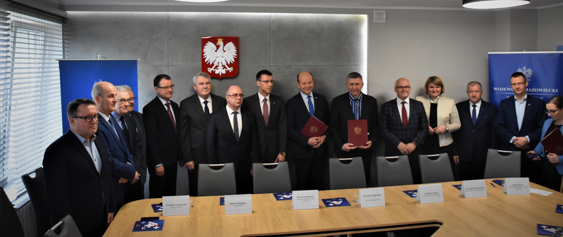 Podpisanie porozumienia w ramach programu "Mosty dla regionów".