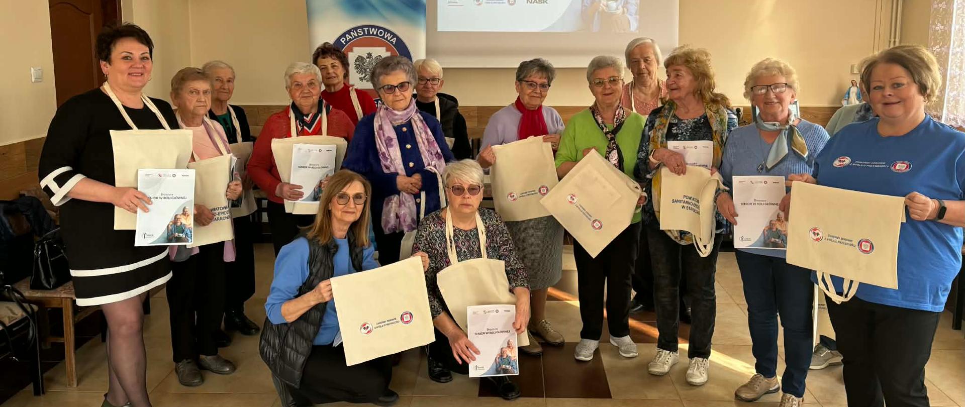 Senior w roli głównej” – inauguracja programu w Klubie Seniora „Złota Majówka” 