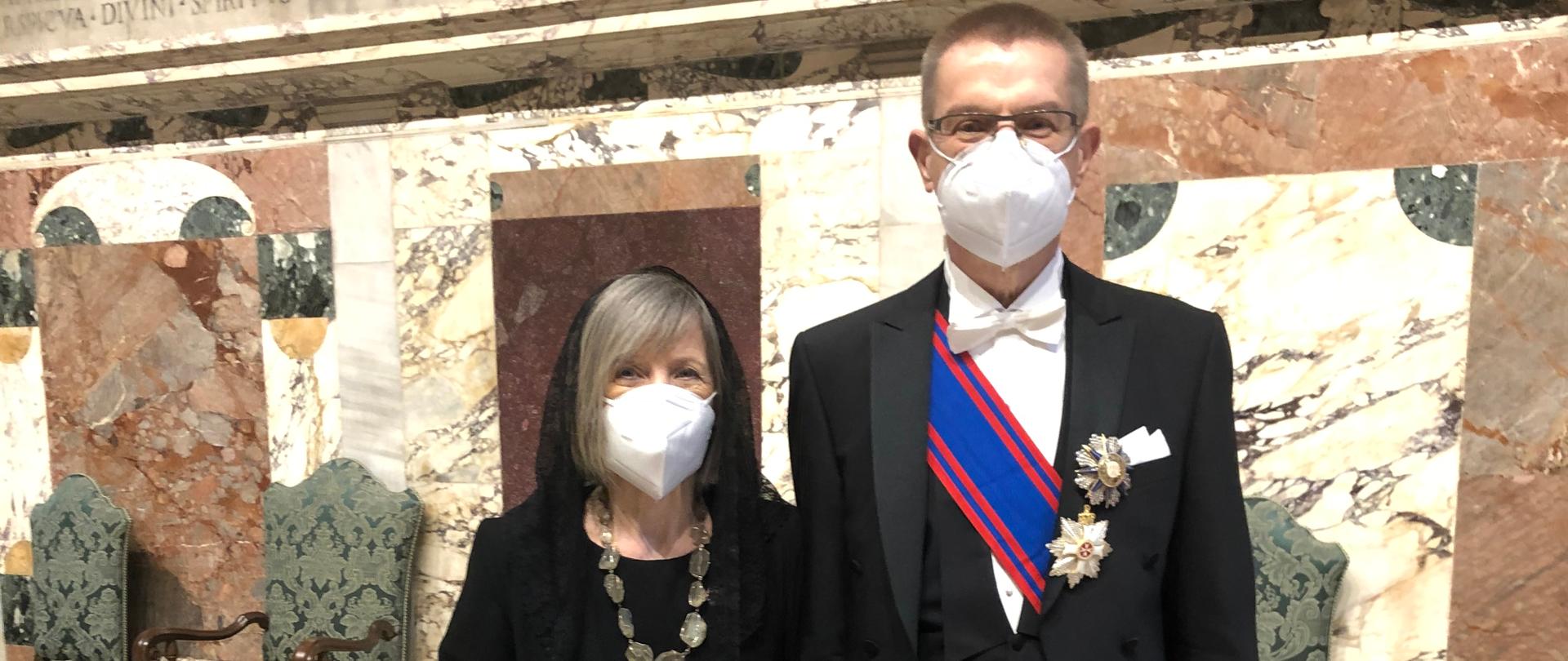 Ambasciatore J. Kontański e Consorte