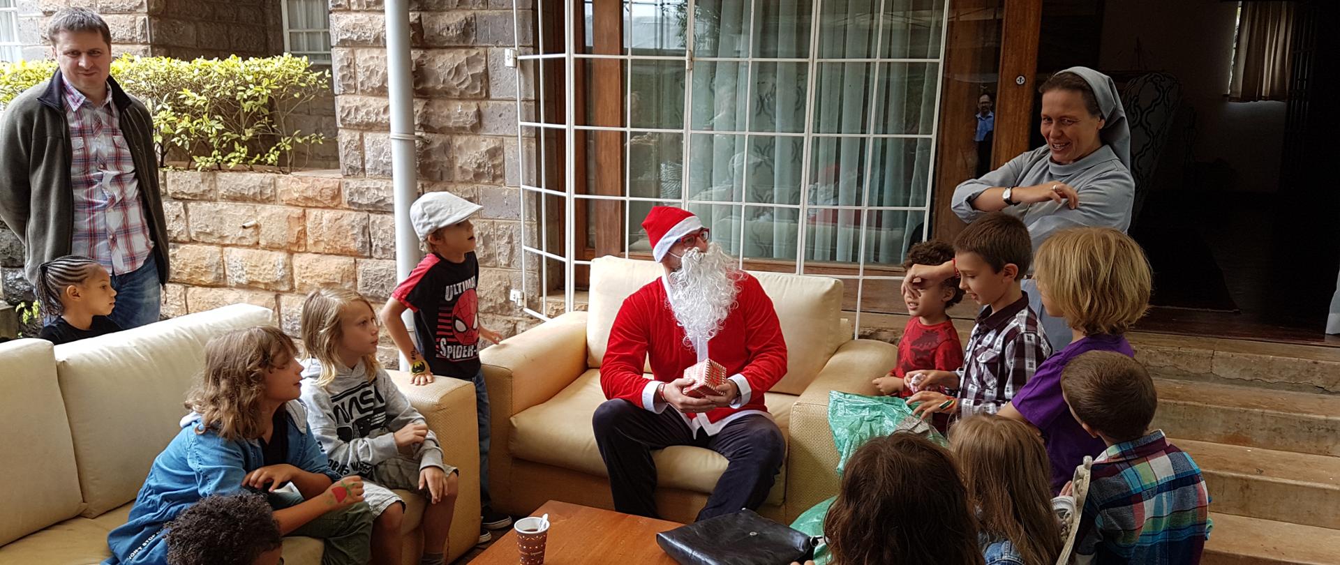 Mikołajki w rezydencji Ambasadora RP w Nairobi (1 grudnia 2019 r.)