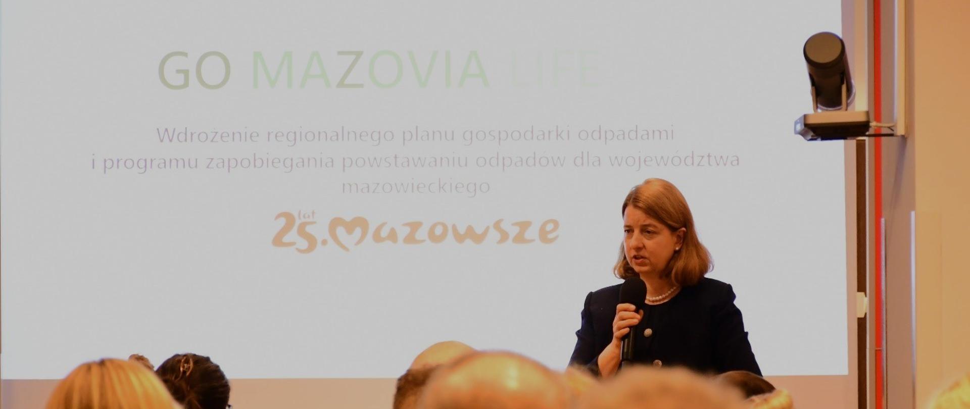 Anna Żochowska, uczestnicząca w Konferencji, która odbyła się w siedzibie Urzędu Marszałkowskiego Województwa Mazowieckiego (UMWM) w Warszawie.