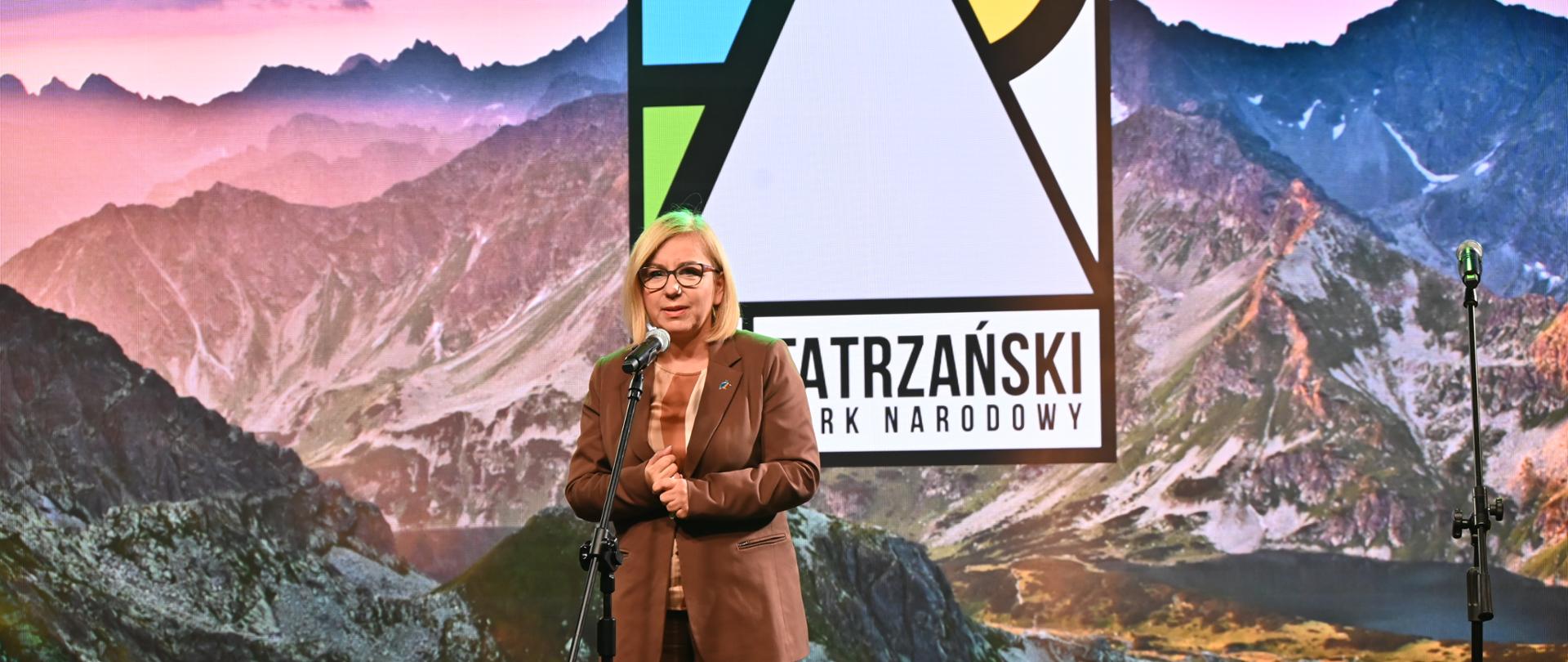 Ministra Paulina Hennig-Kloska