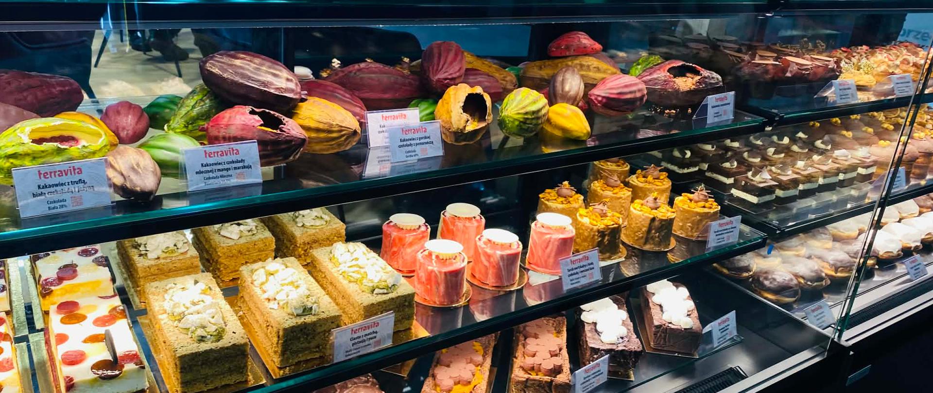 Wszelakiej maści ciasta.