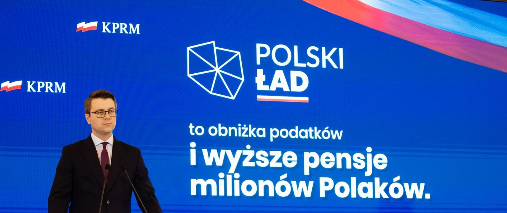 Rzecznik rządu podczas konferencji
