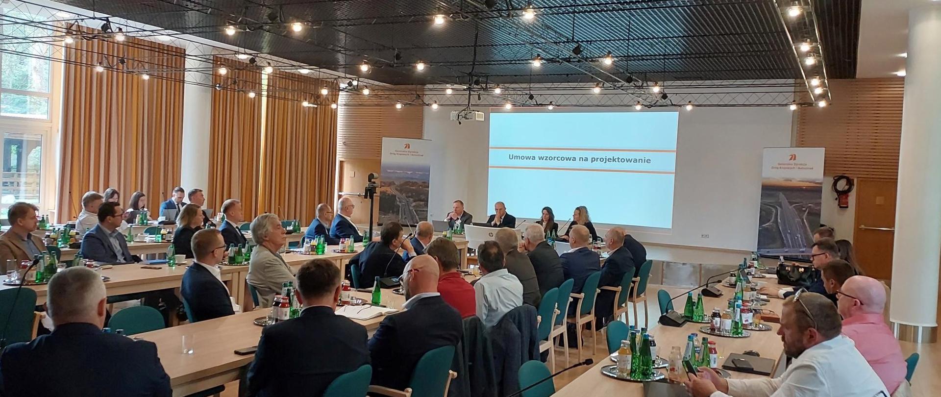 Spotkanie z firmami świadczącymi usługi projektowania i nadzoru inwestorskiego na rzecz GDDKiA