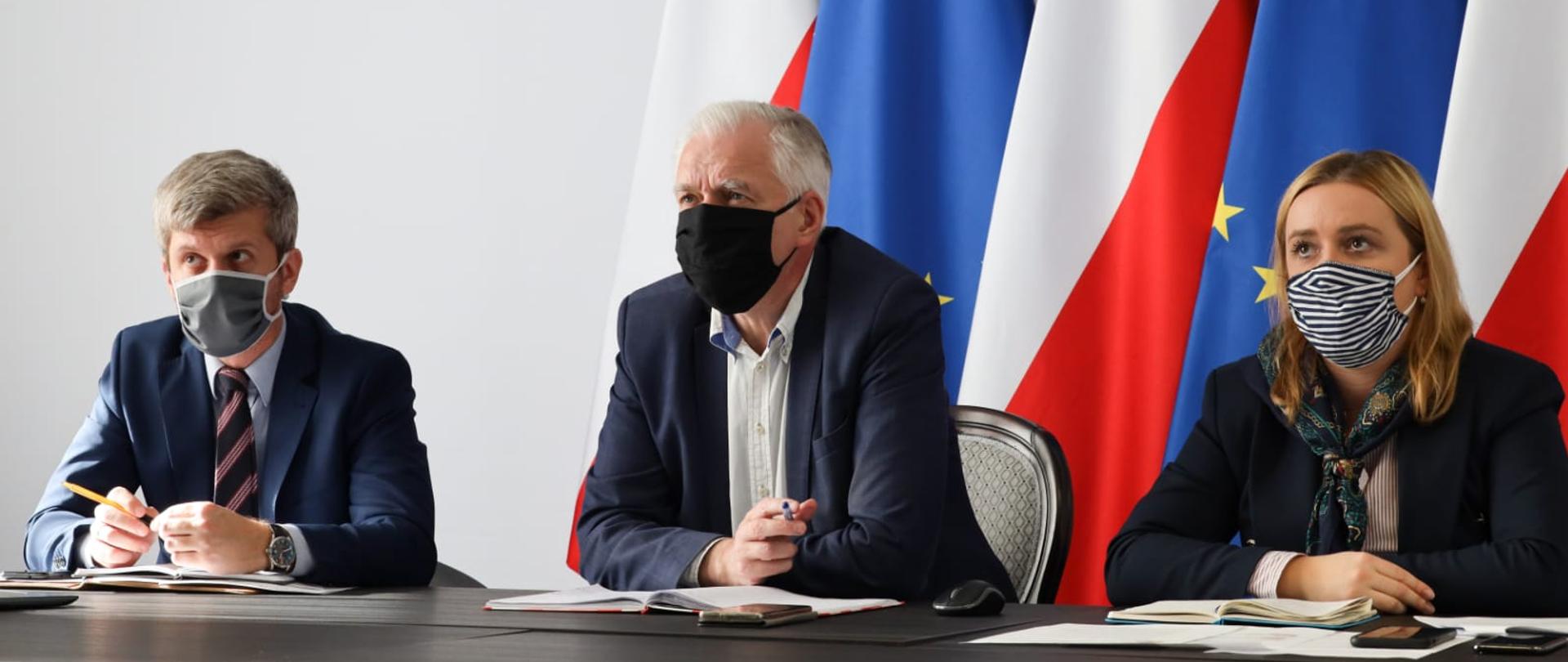 Wicepremier Jarosław Gowin i wiceminister Olga Semeniuk.