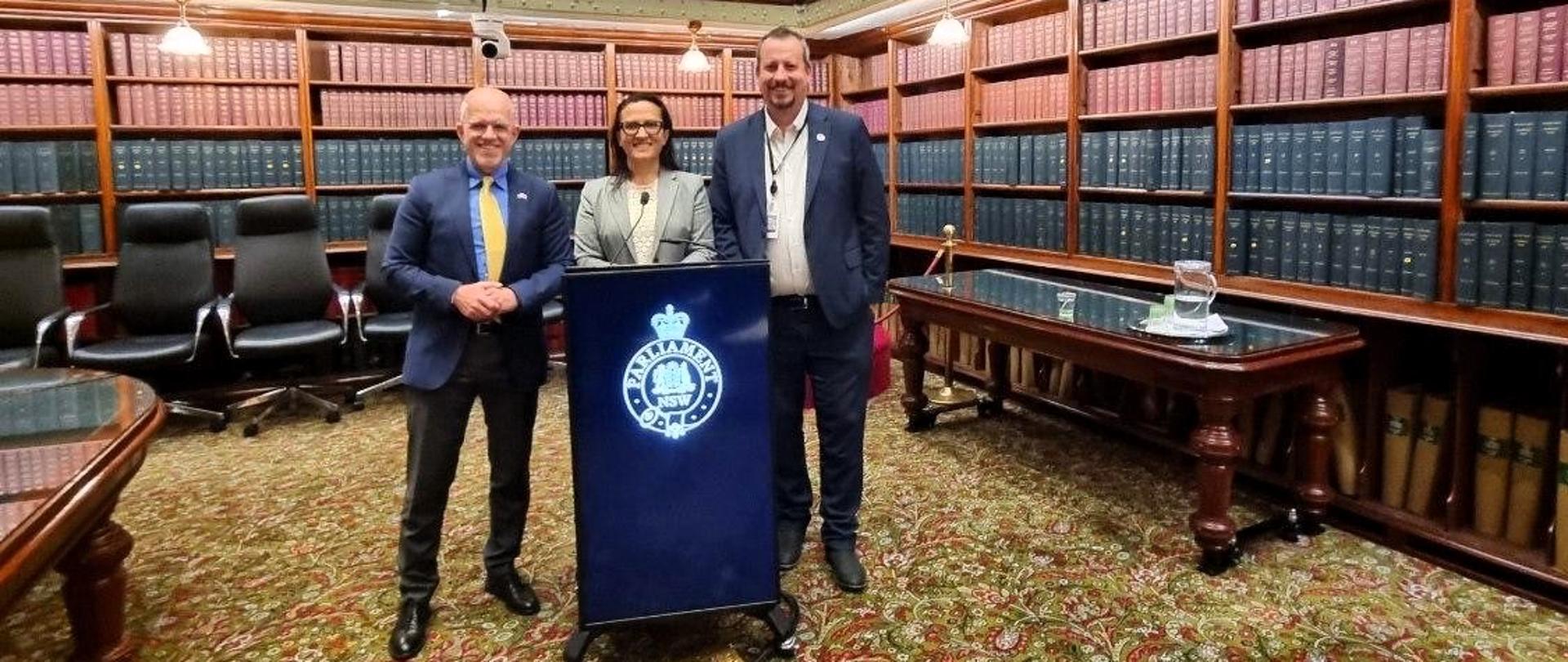 Konsul Genaralny RP Piotr Rakowski, Monika Lama Prezeska Polish Australian Chamber of Commerce, deputowany Mark Banasiak członek izby wyższej parlamentu Nowej Południowej Walii