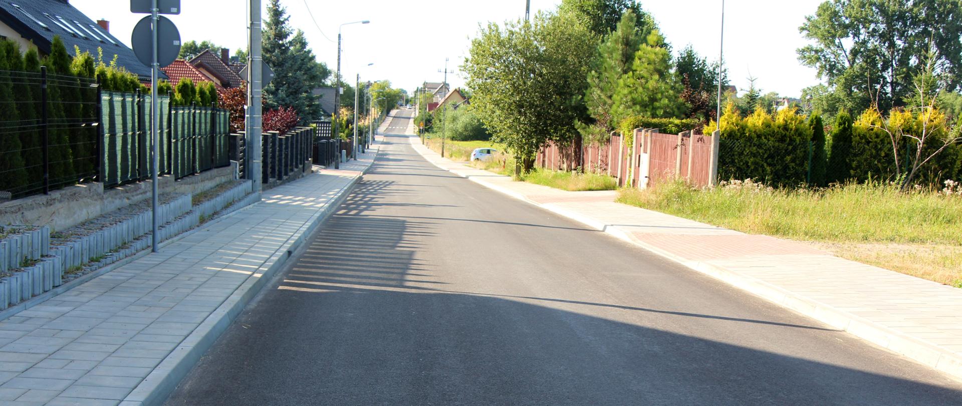 Dwie nowe drogi w Choroszczy oddane do użytku
