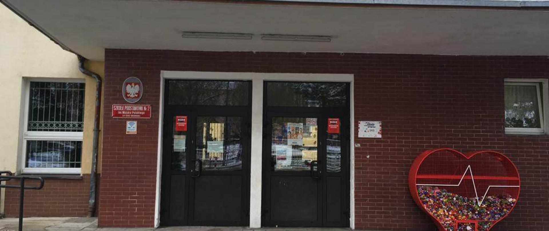 Rozpoznanie operacyjne Szkoły Podstawowej nr 2 im. Wojska Polskiego przy ul. Szkolnej 7 w Obornikach