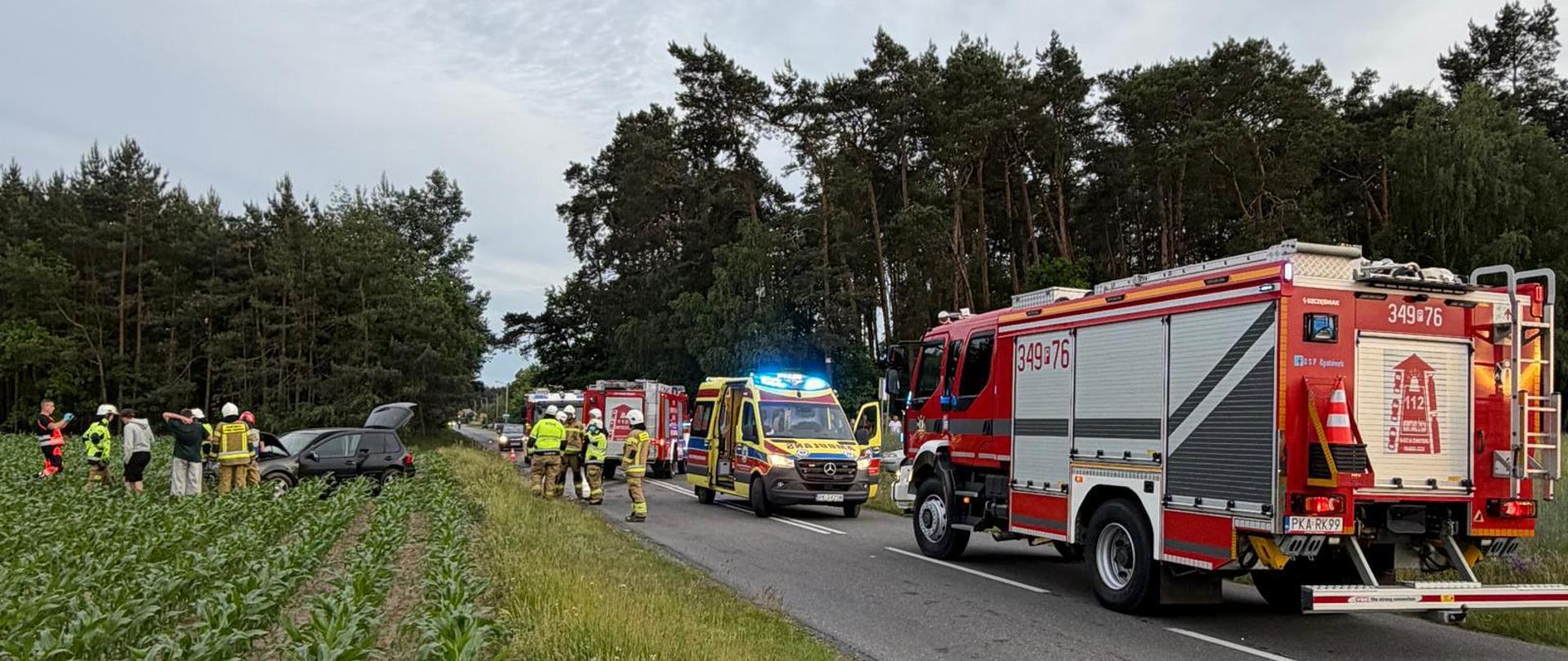 Kolizja drogowa z udziałem dwóch samochodów osobowych