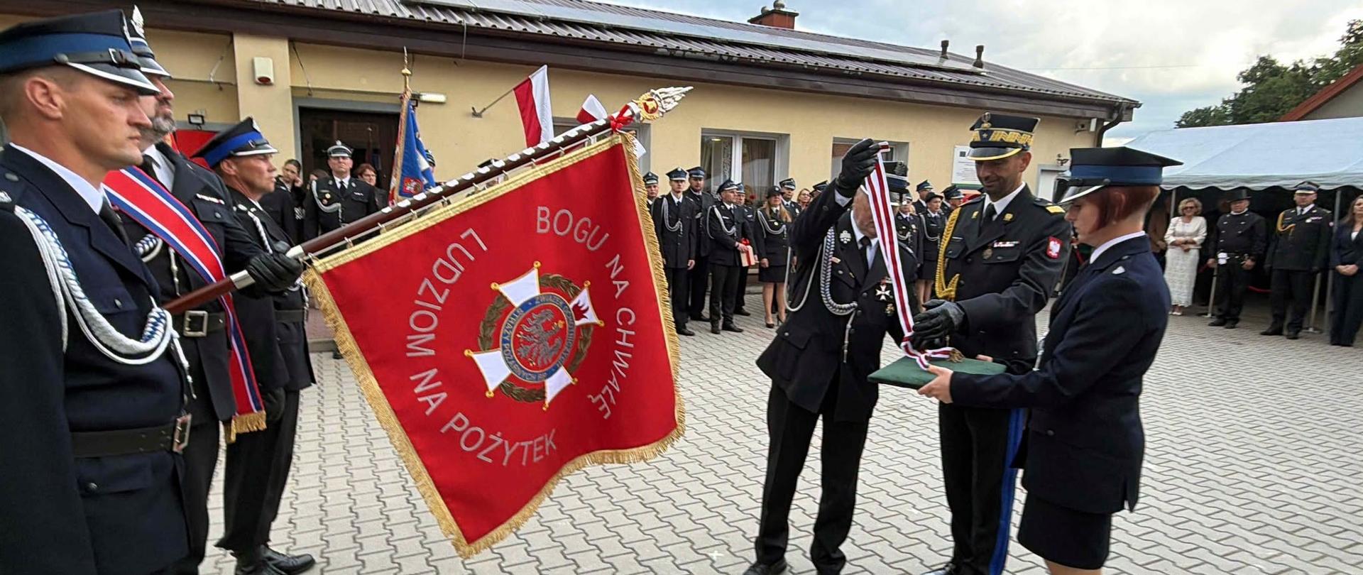 Uroczystość jubileuszu 80-lecia oraz nadania sztandaru OSP Kalnik