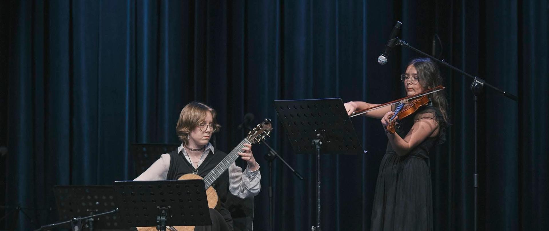 Sukcesy naszych uczennic na XI Ogólnopolskim Kolędowym Konkursie Gitarowym