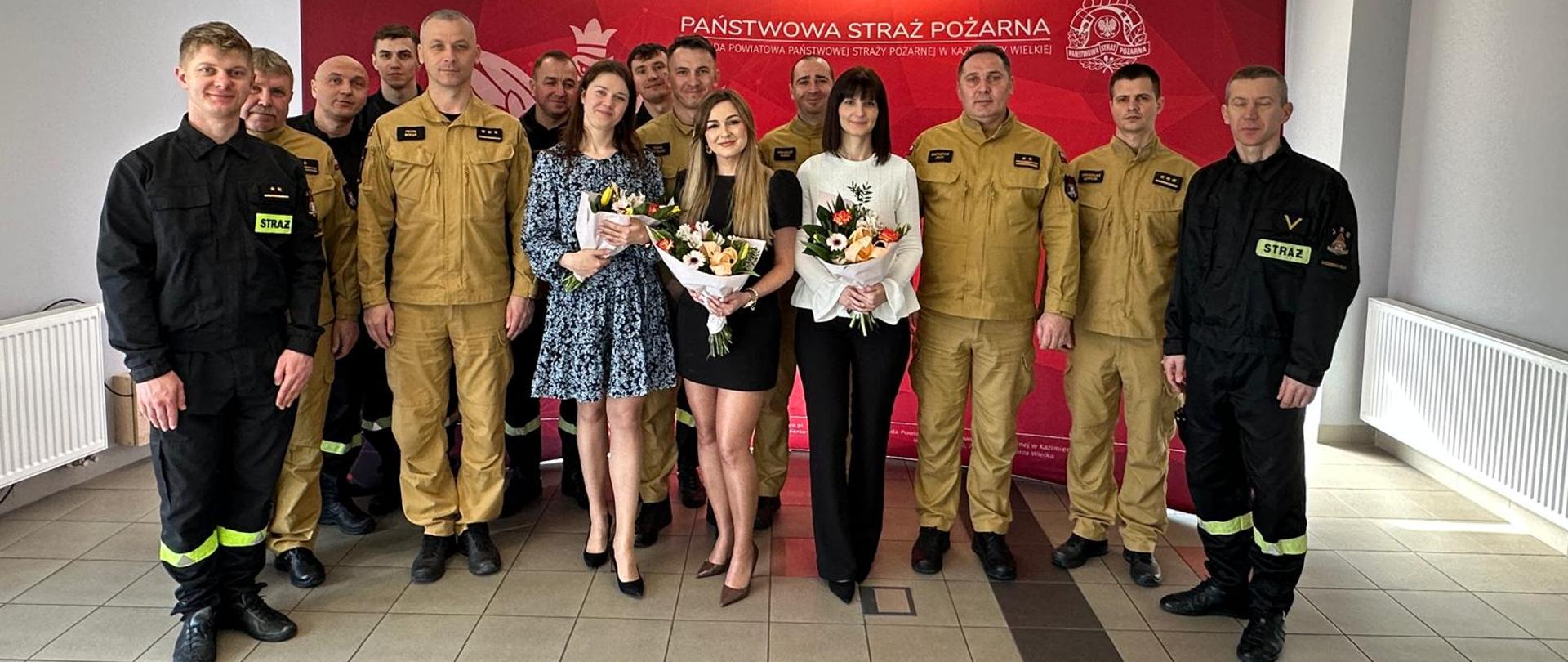 Dzień kobiet w Państwowej Straży Pożarnej w Kazimierzy Wielkiej