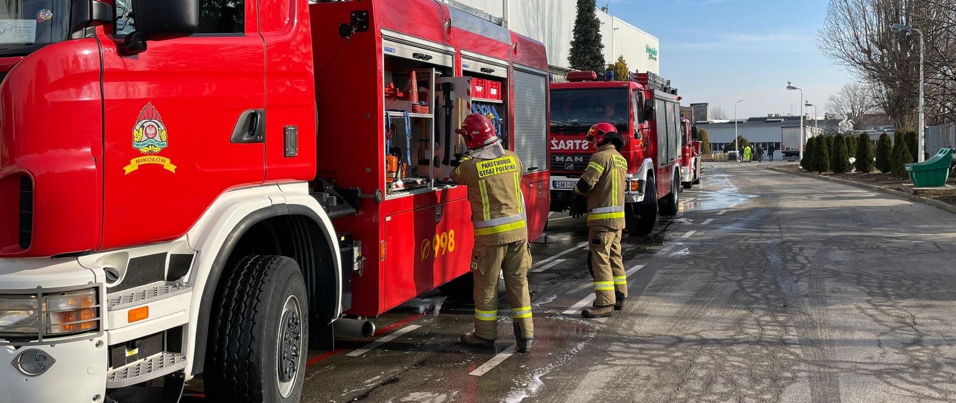 Pożar w zakładzie produkującym transformatory