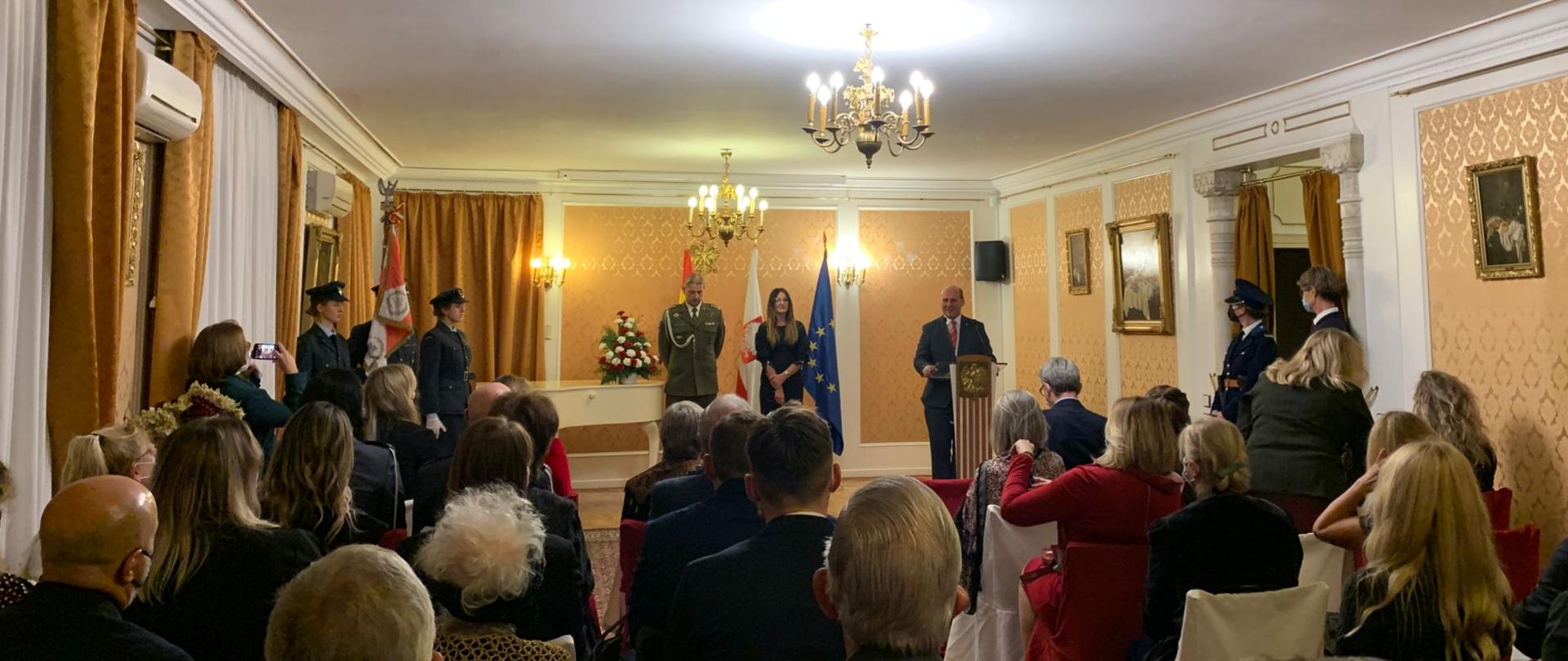 00 Spotkanie z przedstawicielami Polonii w Hiszpanii. 