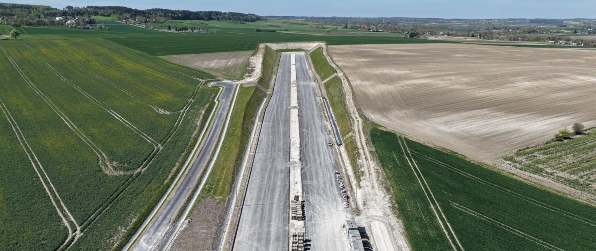 Ponad 22-kilometrowy odcinek połączy się z obwodnicą Chełma, która obecnie jest w budowie