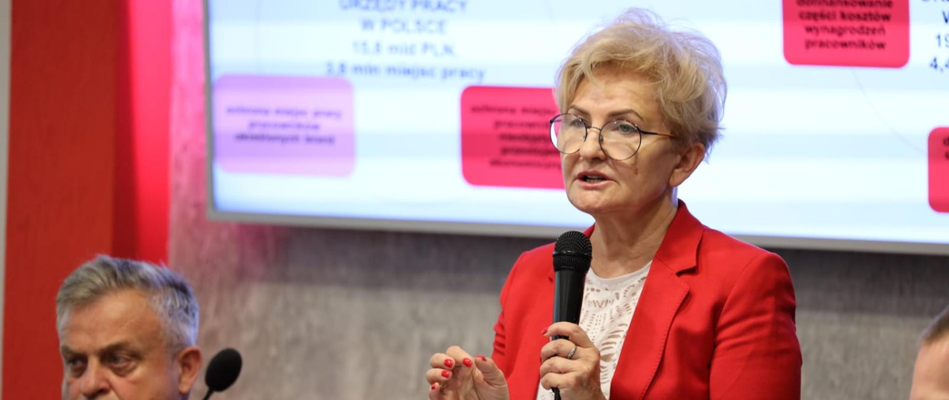 Wiceminister Iwona Michałek z wizytą na Podkarpaciu