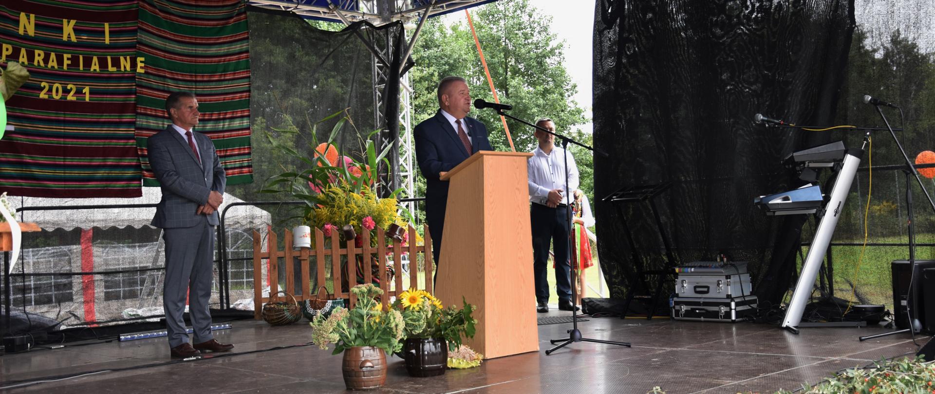 Wicewojewoda Mazowiecki Sylwester Dąbrowski podczas wizyty w regionie siedleckim