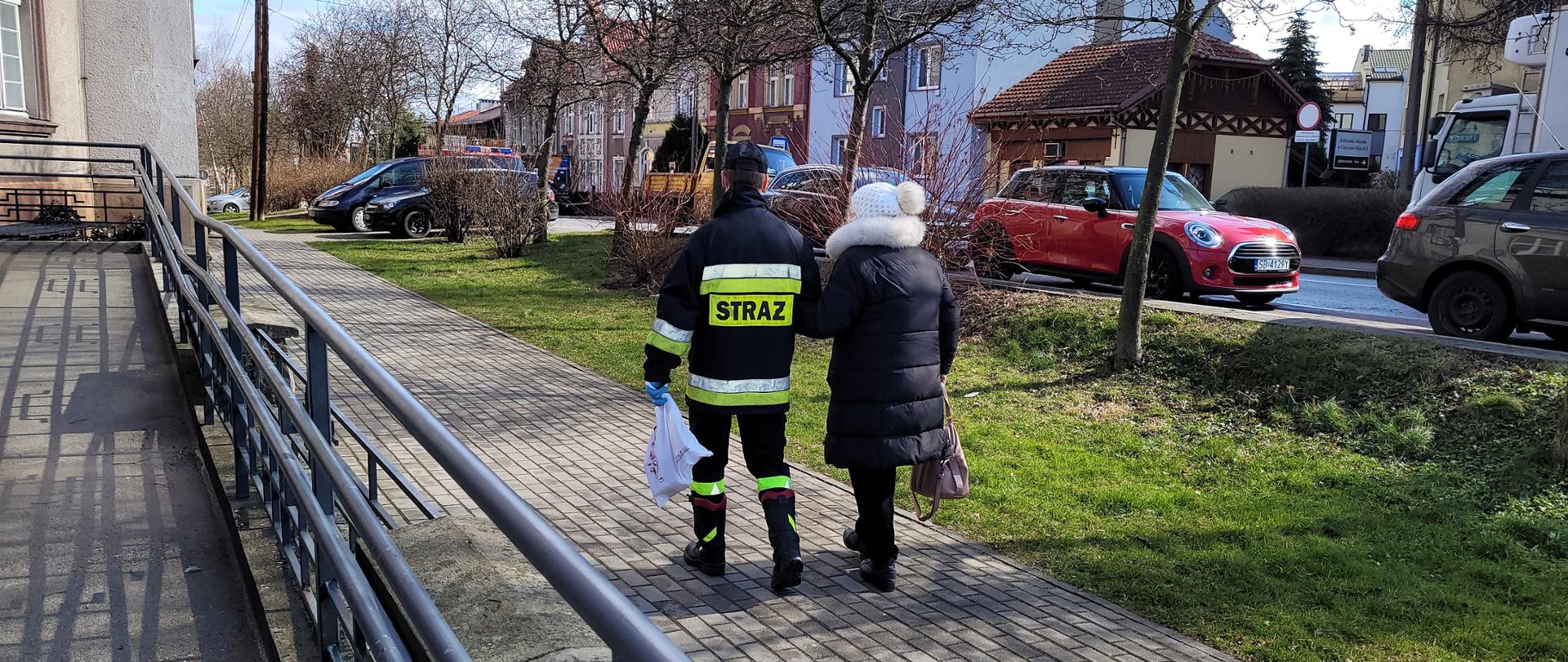 Transport seniorów na szczepienie przeciw Covid-19