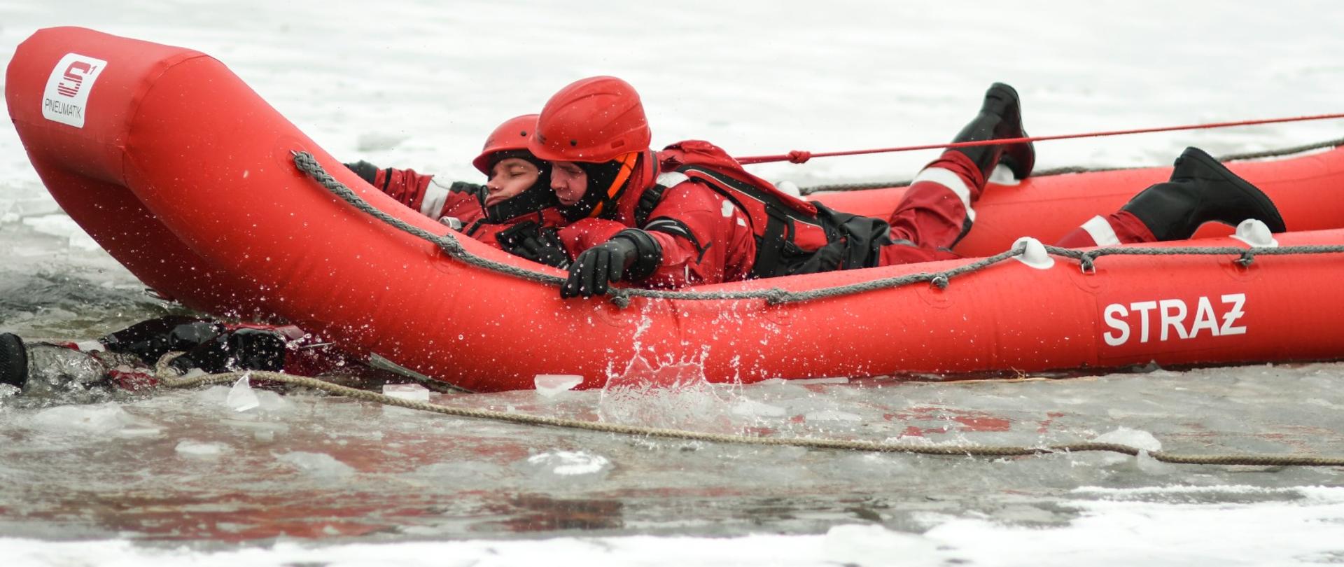 Ćwiczenia z ratownictwa lodowego -Jezioro Grzymisławskie