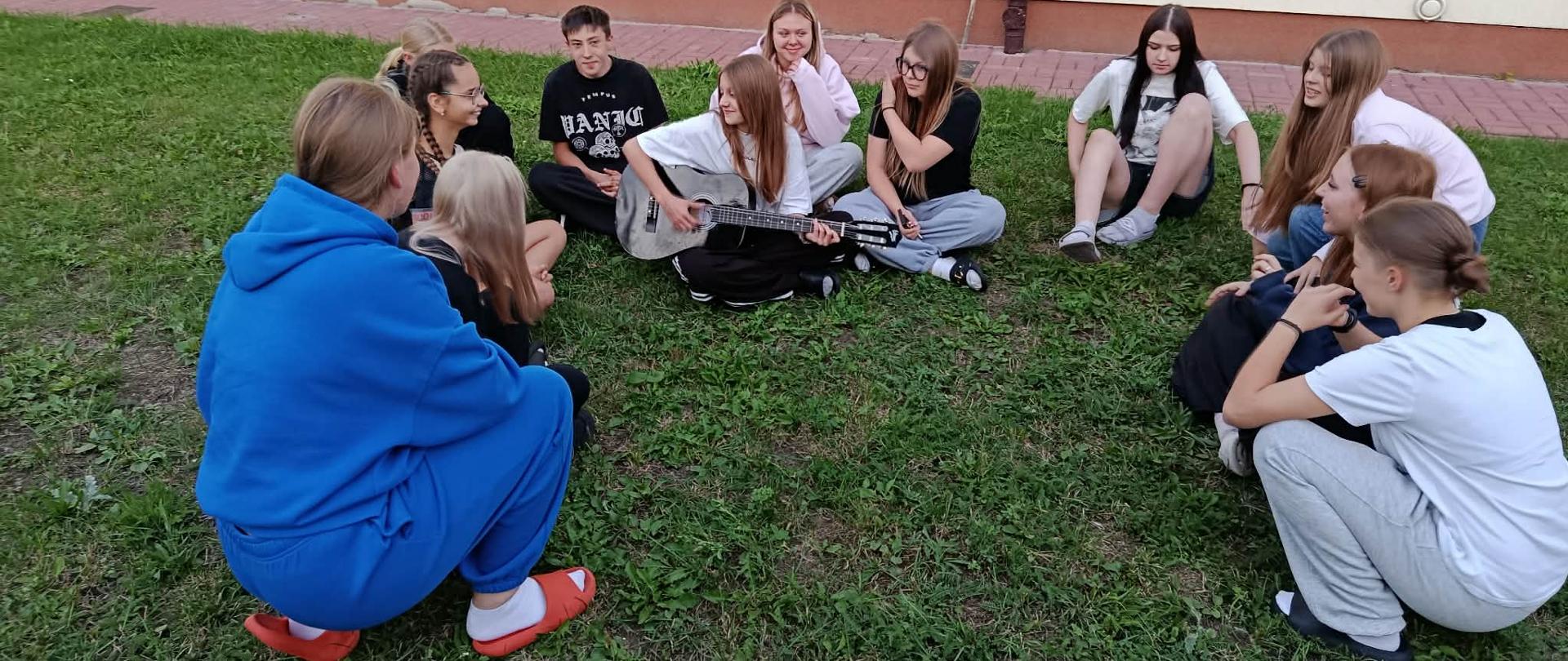 Muzyczne popołudnie w internacie