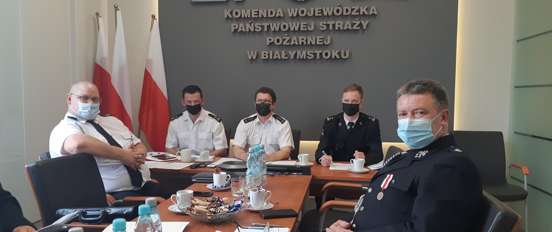 Konsultacje społeczne