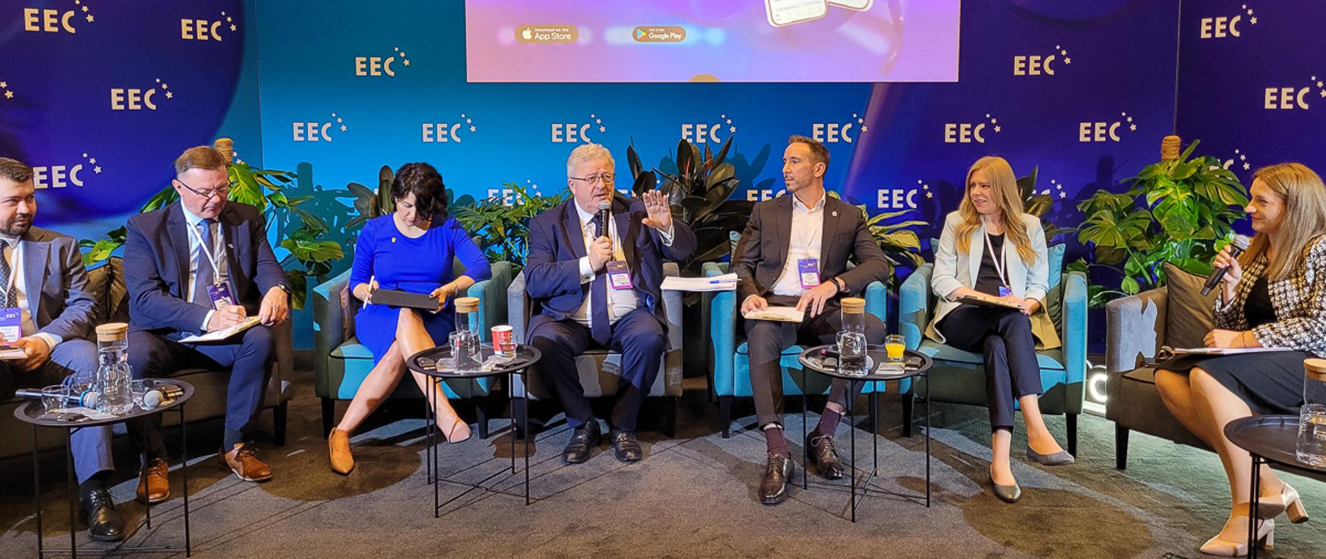 Minister Czesław Siekierski podczas debaty (fot. MRiRW)