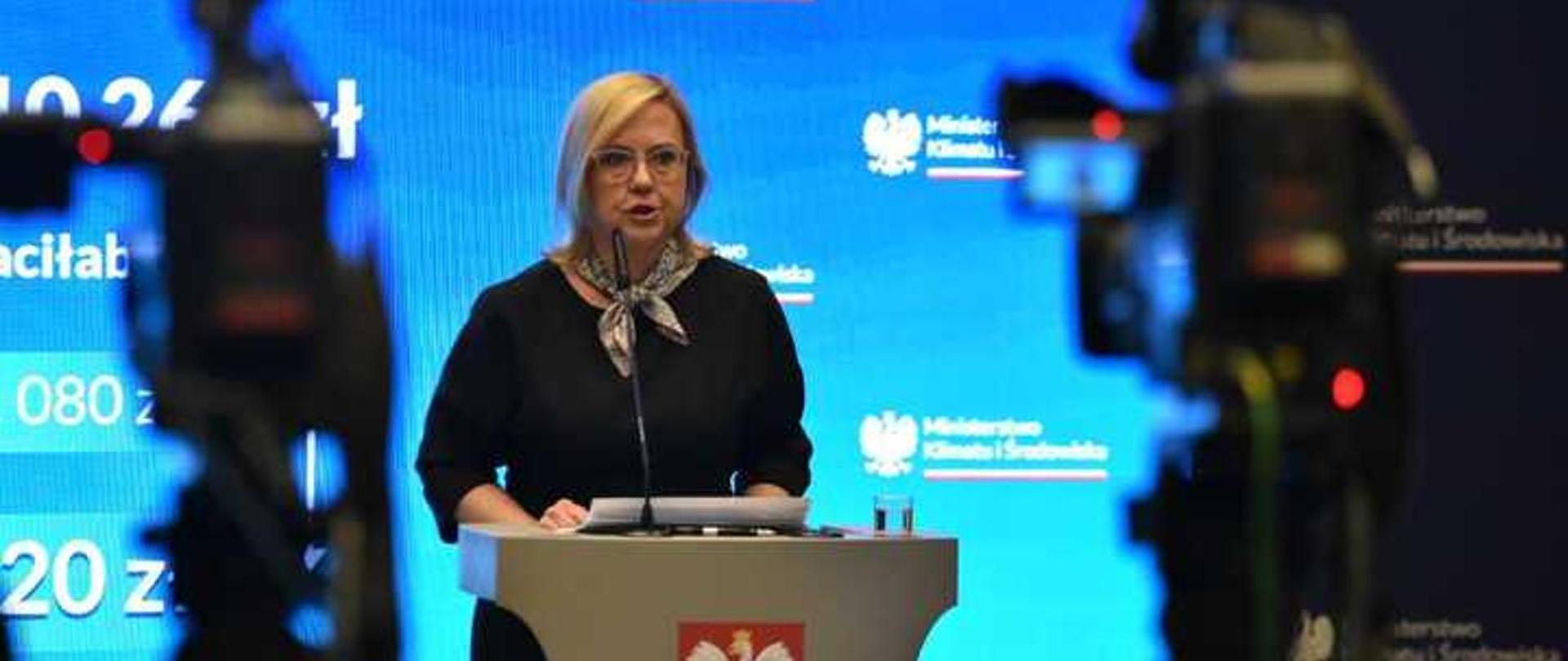 Minister Anna Moskwa: 2022 r. to rok wsparcia dla mieszkańców Polski. Rząd skutecznie walczy z konsekwencjami „putinflacji” i ze wzrostem cen energii