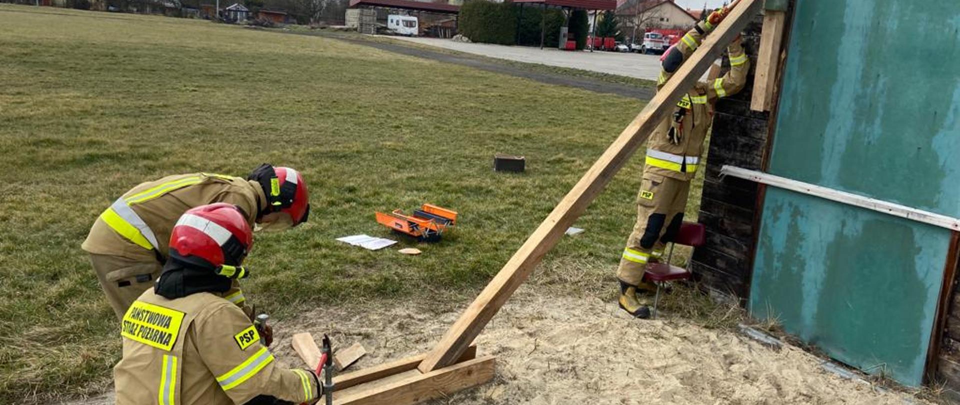 Ćwiczenia z budowy podpór drewnianych