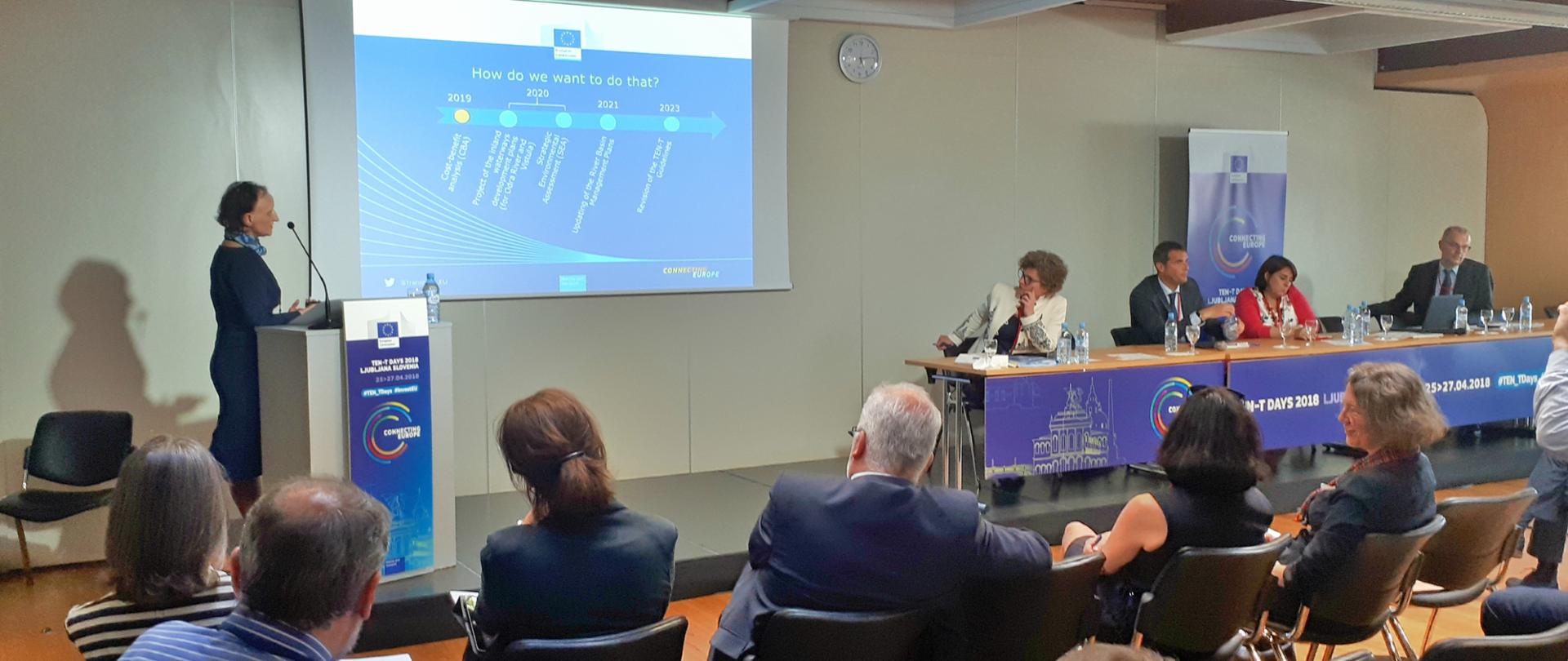 Dyrektor Departamentu Gospodarki Wodnej i Żeglugi Śródlądowej MGMiŻŚ na TEN-T Days 2018