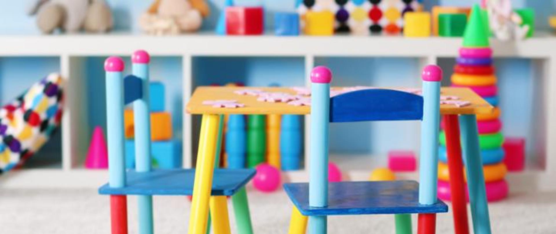 Kolorowy pokój zabaw dla dzieci 
