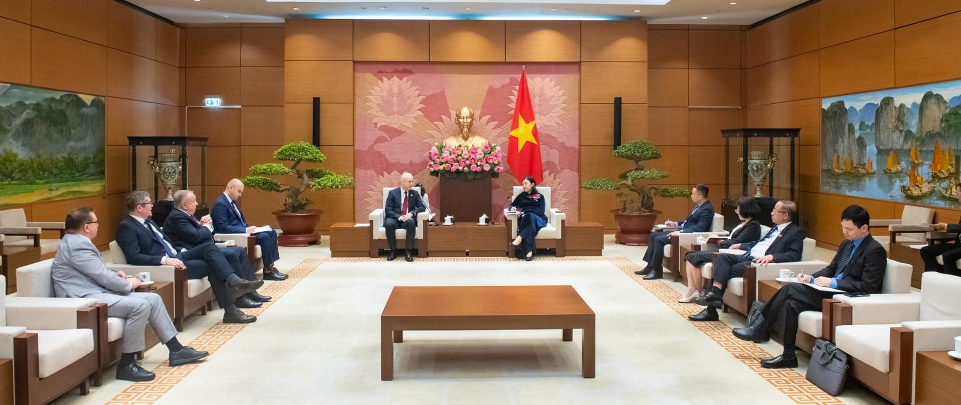 Chuyến thăm của Nhóm Nghị sĩ Ba Lan - Việt Nam đến Việt Nam