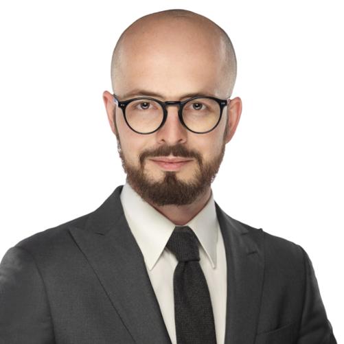 Marcin J.Menkes