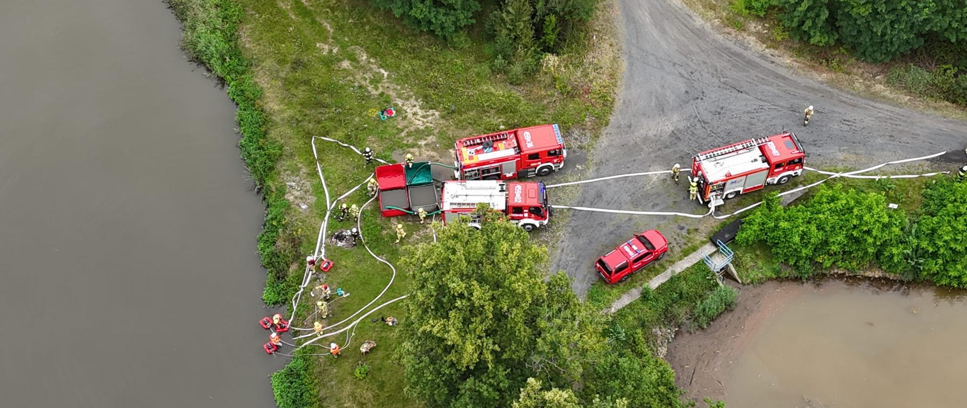 Zdjęcie wykonane z drona punktu zasilania wodnego