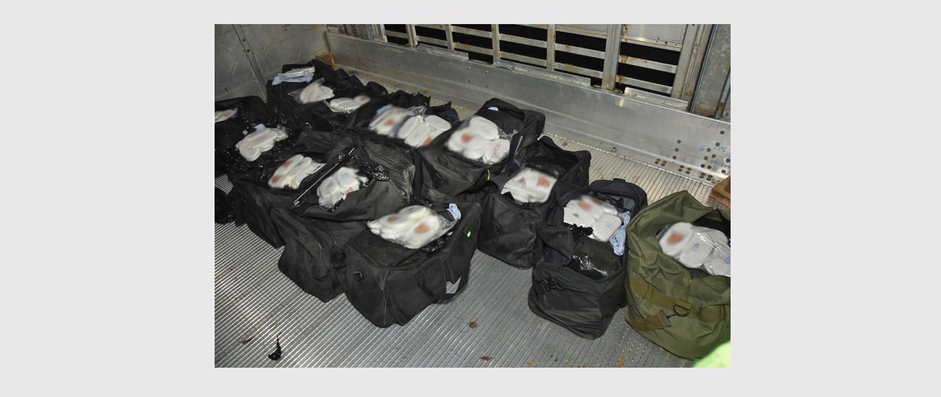 Lubelski pion PZ PK przejął blisko ćwierć tony haszyszu o wartości ponad 12 mln zł