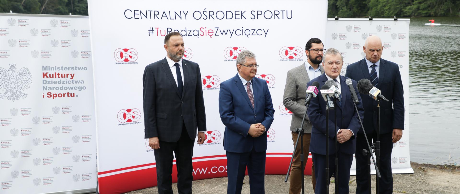 Wicepremier prof. Piotr Gliński odwiedził COS-OPO Wałcz, fot. Danuta Matloch