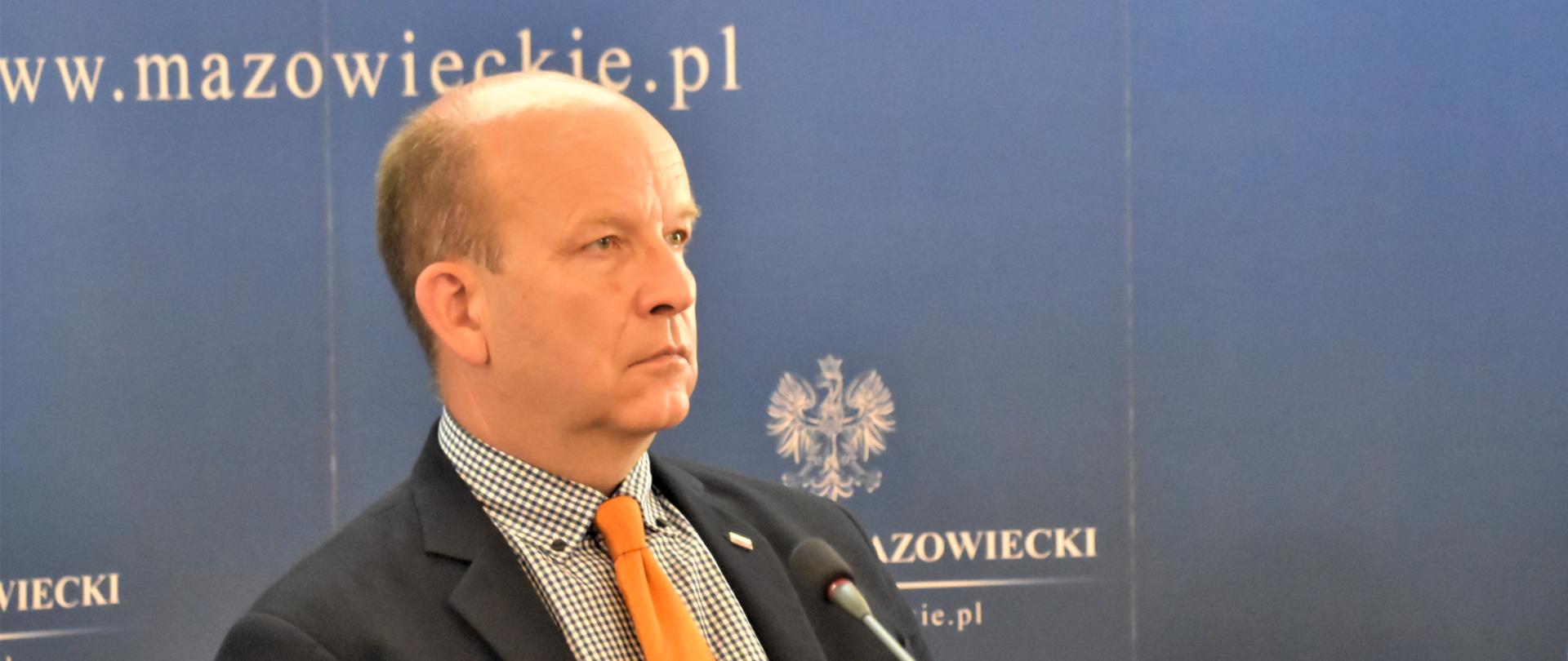 Konstanty Radziwiłł podczas posiedzenia Mazowieckiego Wojewódzkiego Zespołu Zarządzania Kryzysowego.