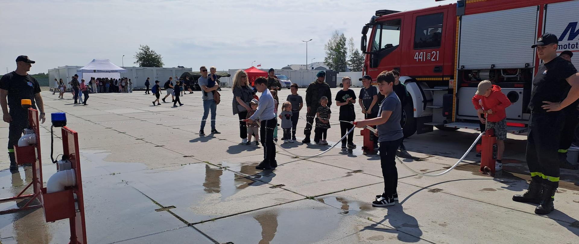 Dzień Dziecka z kolneńskimi strażakami