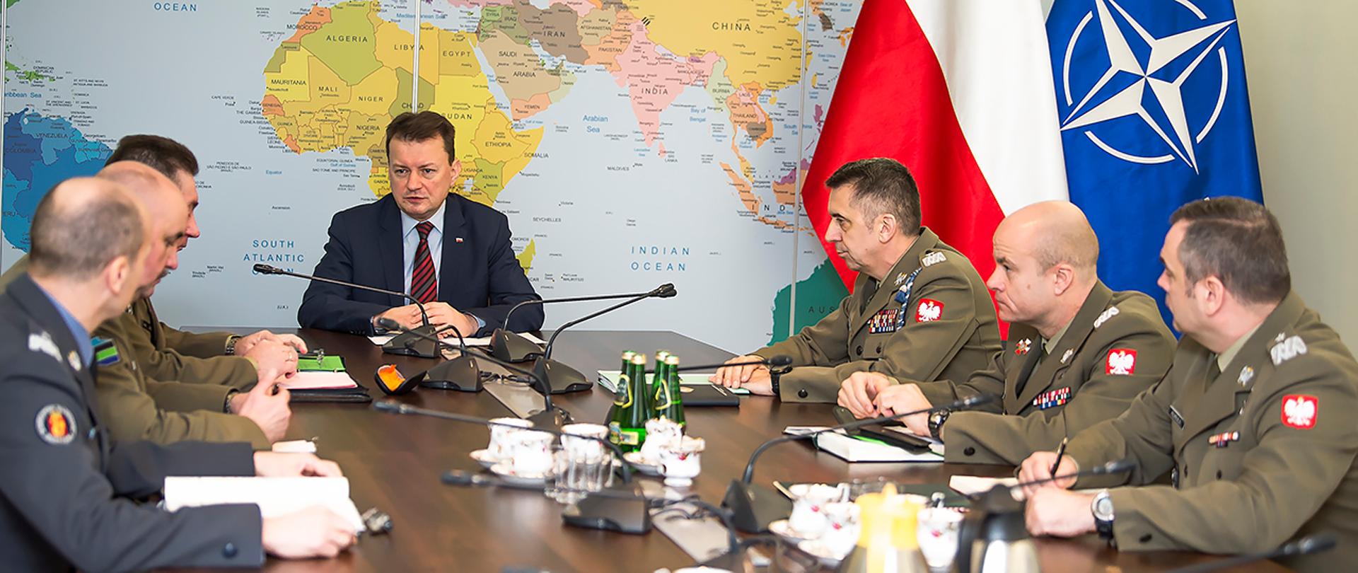 120118_Spotkanie_ministra_Blaszczaka_z_dowodcami_RSuchy_01