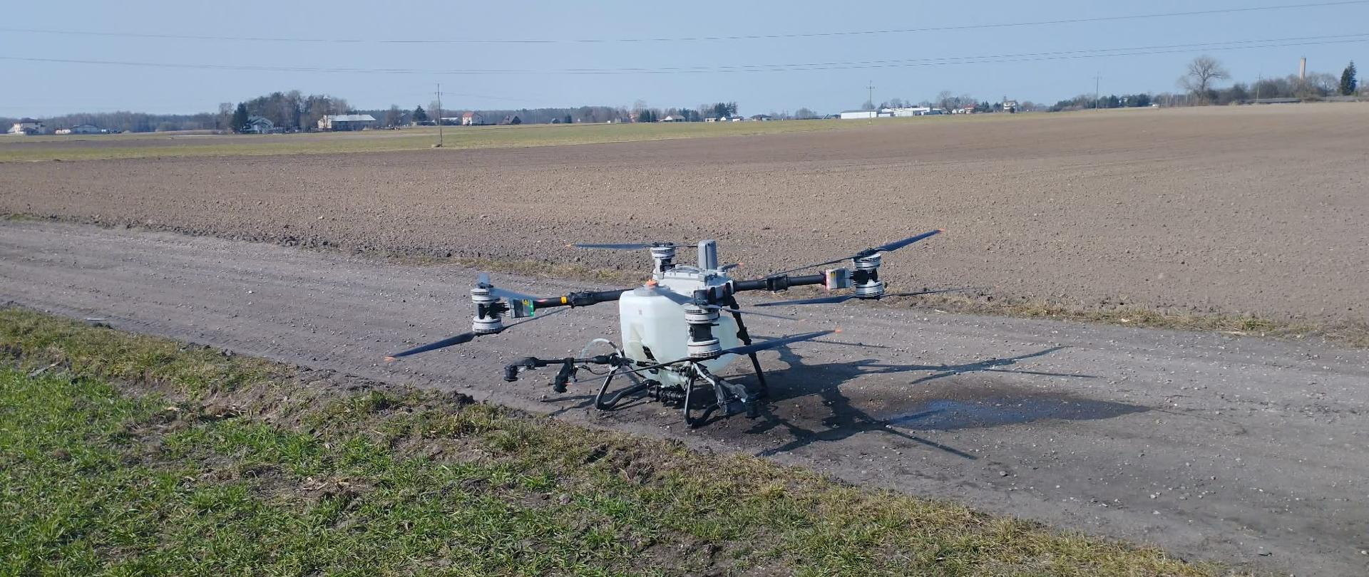 Pokazy z wykorzystaniem drona