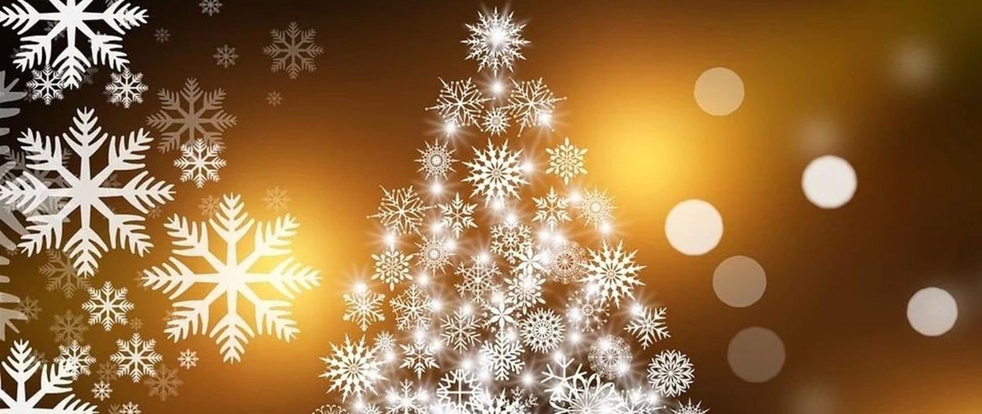 Choinka bożonarodzeniowa na bezowym tle