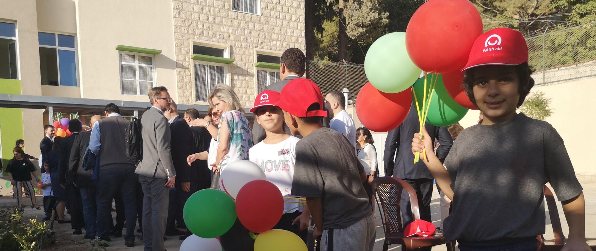Rehabilitation of Lebanese public schools with Syrian refugee children and development of school capacities, including for disadvantaged Lebanese children - the Polish-German humanitarian project in Lebanon)
