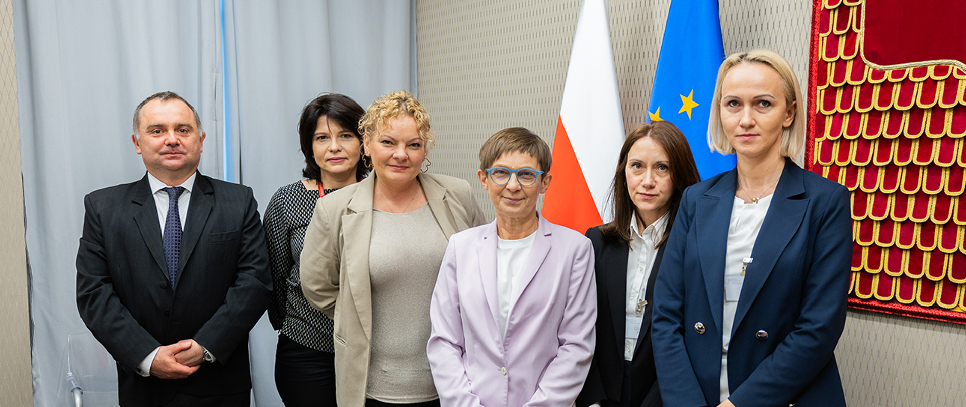 Fundacja ITAKA wygrała konkurs na prowadzenie telefonu interwencyjnego w sprawie poszukiwania osób zaginionych, przede wszystkim dzieci