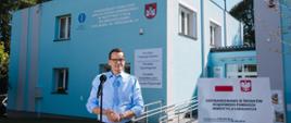 Mateusz Morawiecki podczas wizyty w szpitalu w miejscowości Pionki oraz Ośrodku Zdrowia w Przytyku