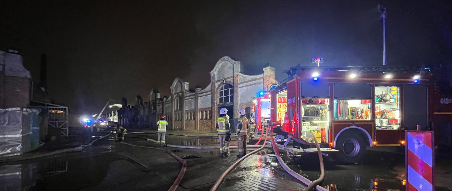 Pożar hali dawnego Zakładu Naprawczego Taboru Kolejowego i Miejskiego w Gdańsku