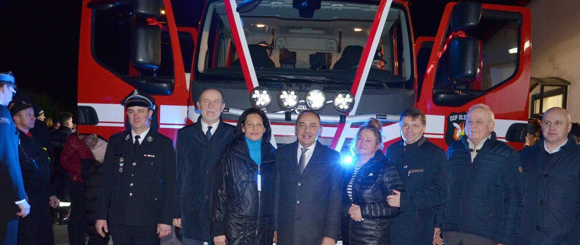 Nowy samochód w OSP Olszowa