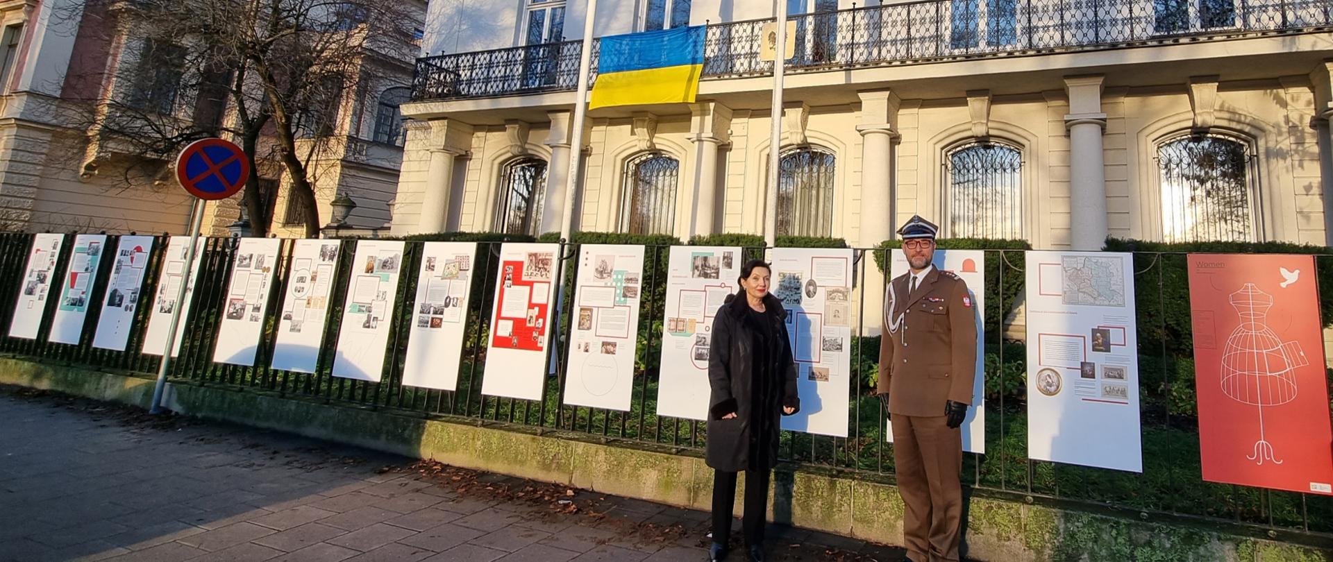 open-air exhibition "Women of Independence", 